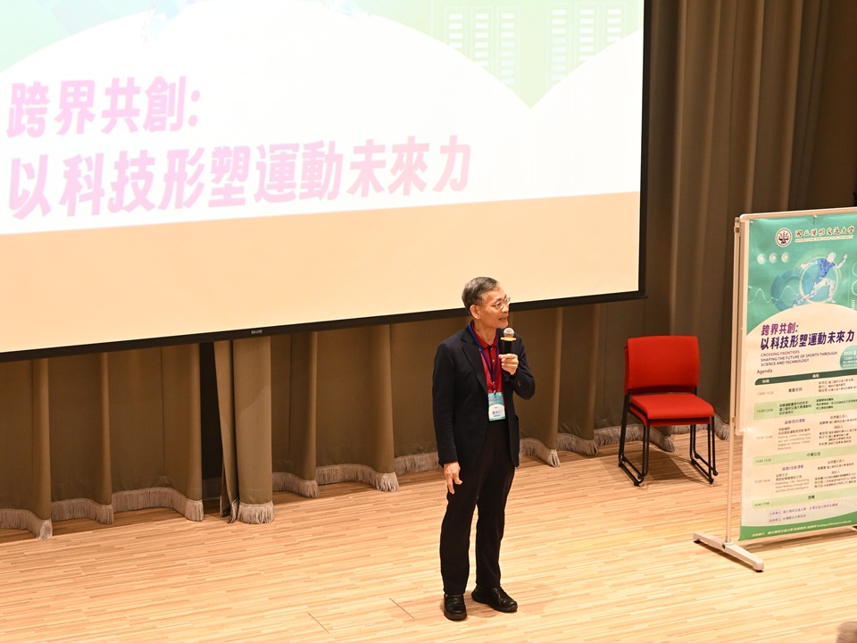 總統府國策顧問簡文仁顧問親臨會場