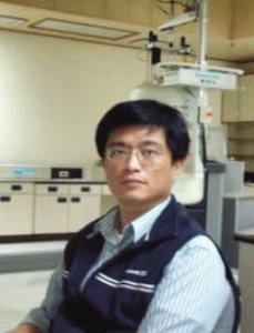 林達顯