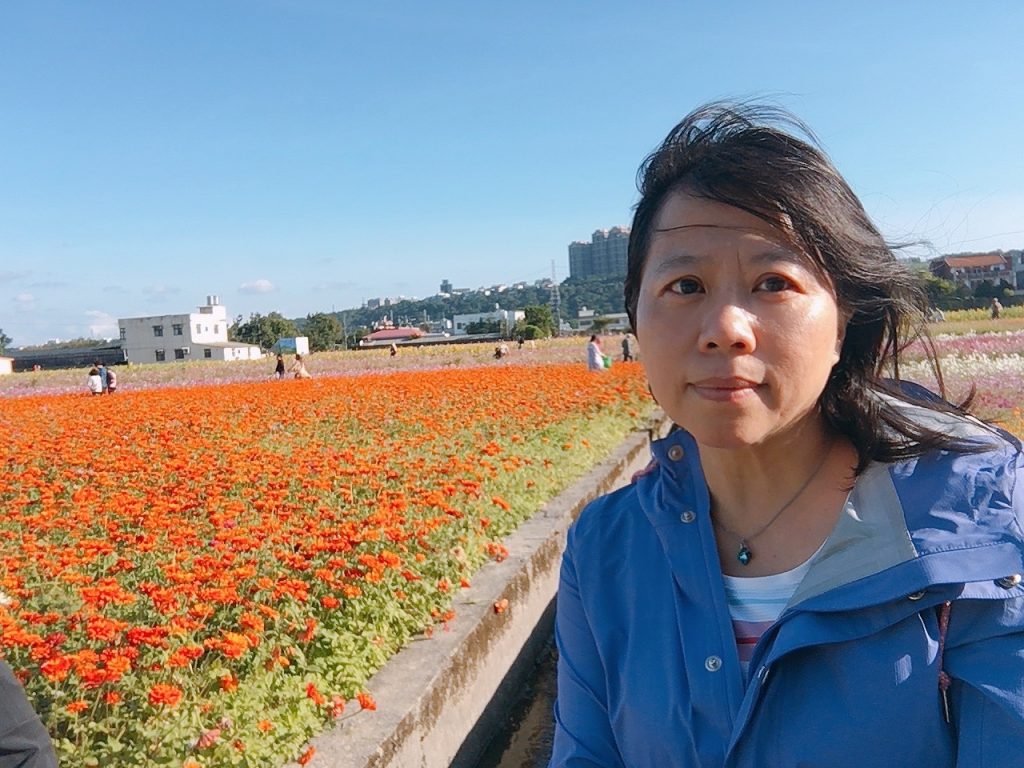 張麗君 理學院行政專員