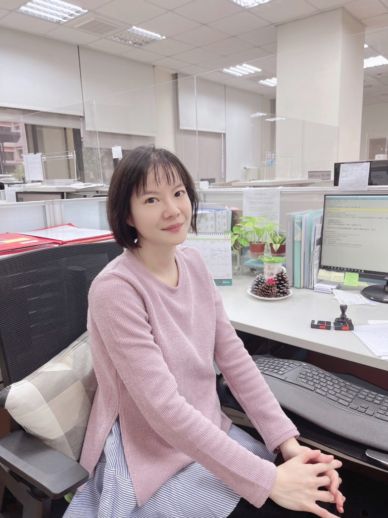龔婉婷 電機學院副管理師