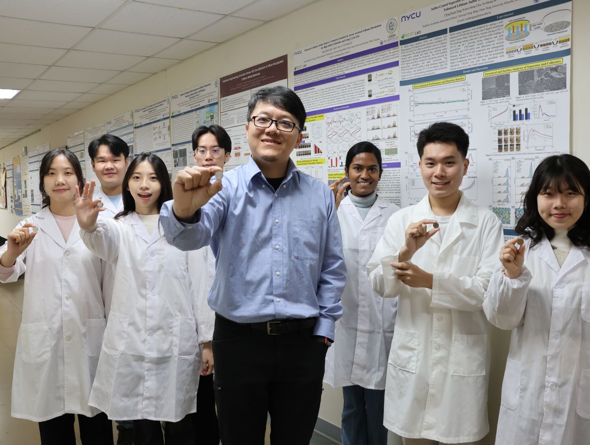 蘇育陞教授實驗室團隊