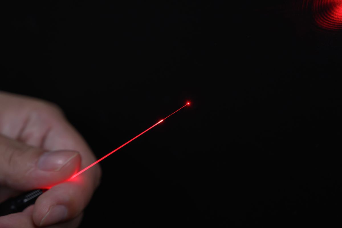 The research findings have been published in the journal Optics & Laser Technology, presenting a breakthrough solution to electromagnetic interference and ensuring clear, stable sound for medical and consumer applications.