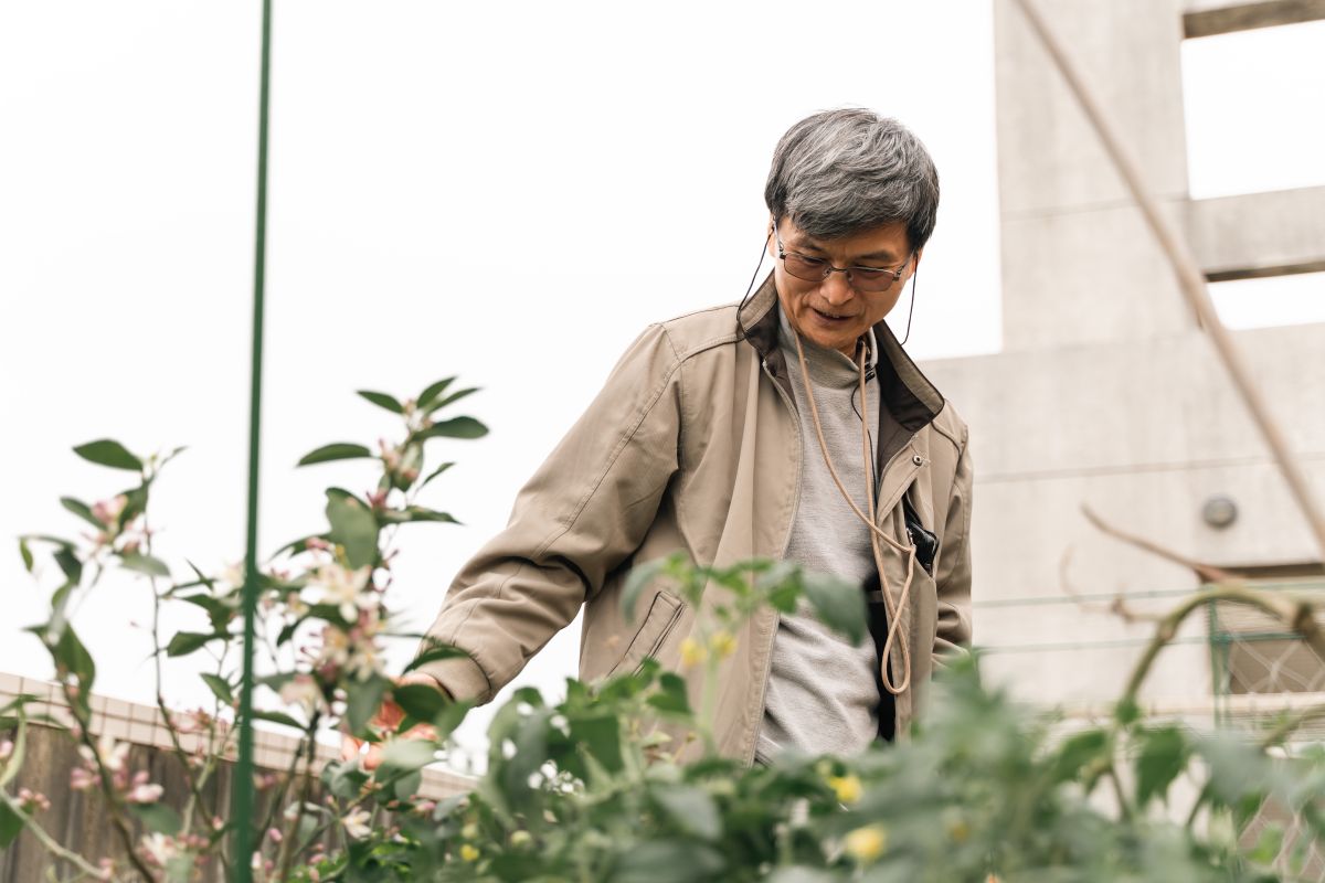 Professor Jehng-Jung Kao’s reflection on his 17-year journey from a horticultural novice to a pioneer in green innovation, leading the development of the DIYGreen Zero-Waste Circular Urban Farming System