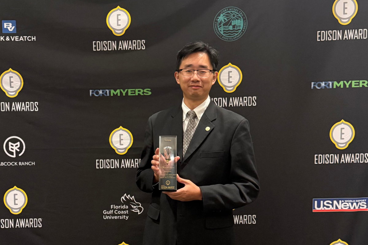 Professor Chih-Chieh Yang, Chair of the NYCU School of Medicine, received the 2025 Edison Award for his groundbreaking contributions to psychiatric diagnosis and global mental health care.