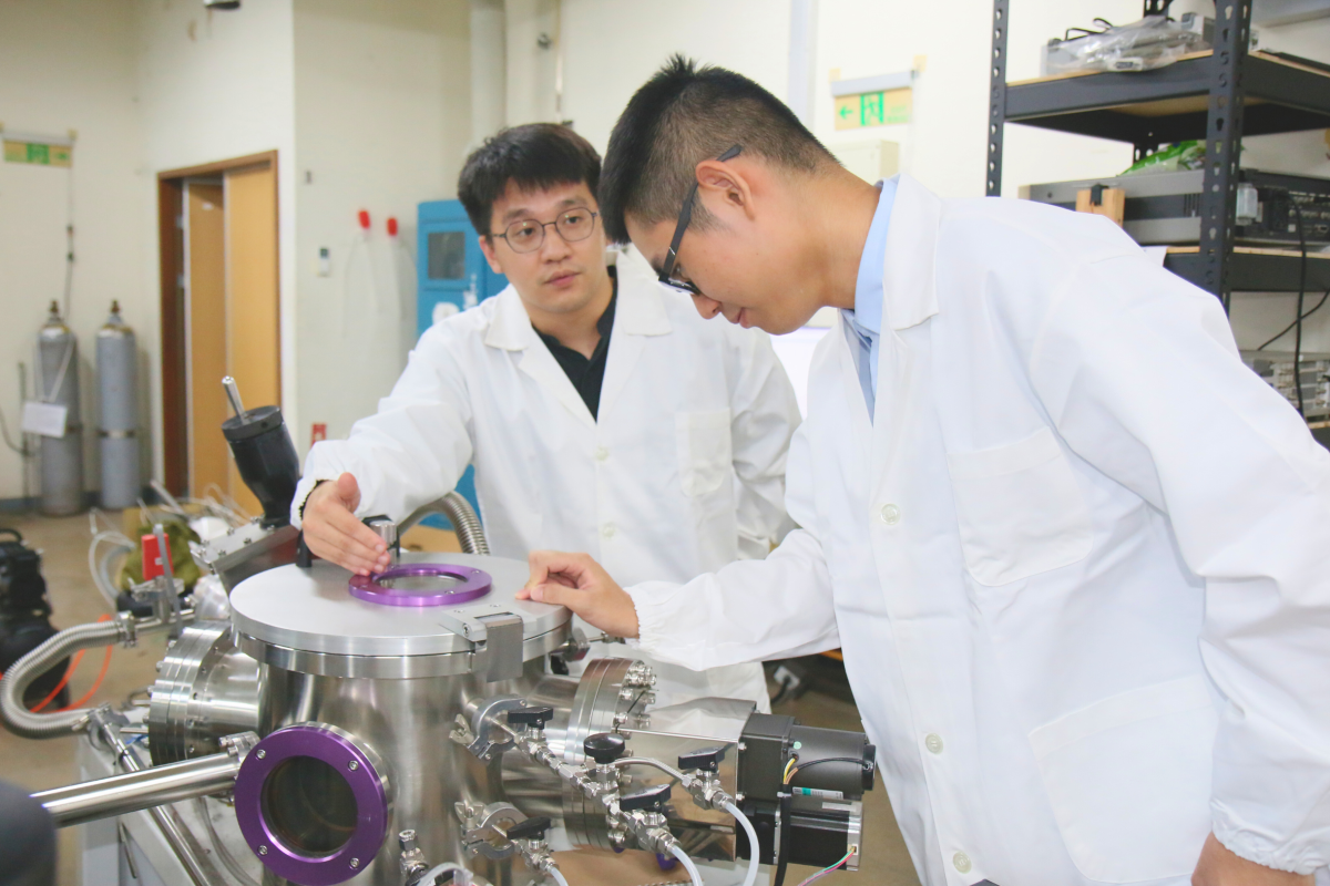 The research team significantly enhanced the phase stability of tungsten through an innovative design of material layers.