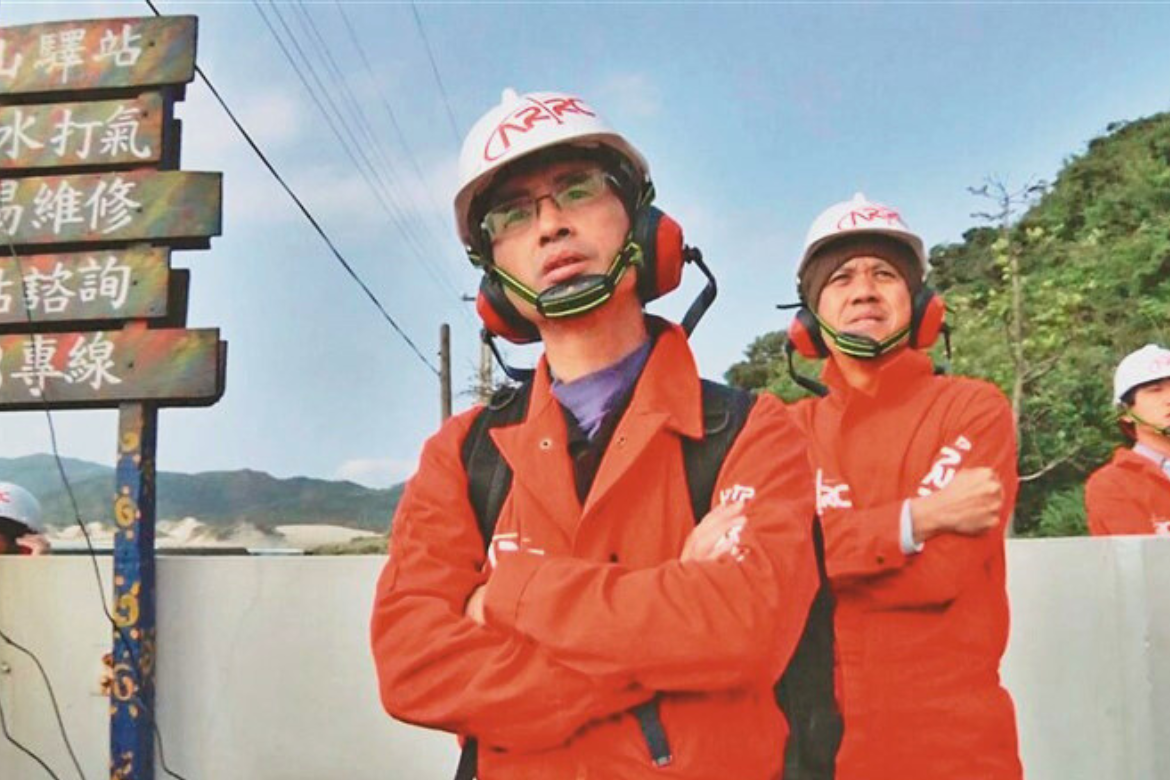 Professor Tsung-Shin Wu (front) has spent years leading students and research teams on the front lines of rocket development and testing. (Photo credit: ARRC)