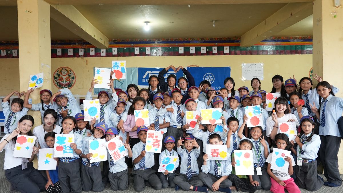 During the summer of 2025, the 15th Jullay Team — composed of eight students from different academic disciplines — traveled to Ladakh from June to July to carry out educational service activities.