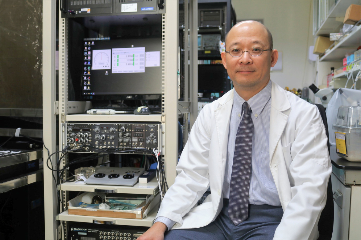 Professor Cheng-Chang Lien, Dean of NYCU’s College of Life Sciences, specializes in neural circuit dynamics and translational neuroscience.