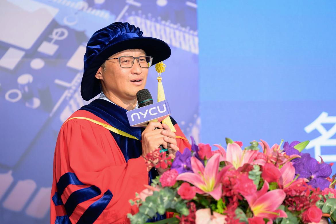 Khien-Seng Pua, who earned both his bachelor’s and master’s degrees from National Chiao Tung University (NCTU), said the technological foundation behind Phison’s success was built upon the education and training he received at his alma mater. “All of Phison’s R&D roots trace back to NCTU,” he said.