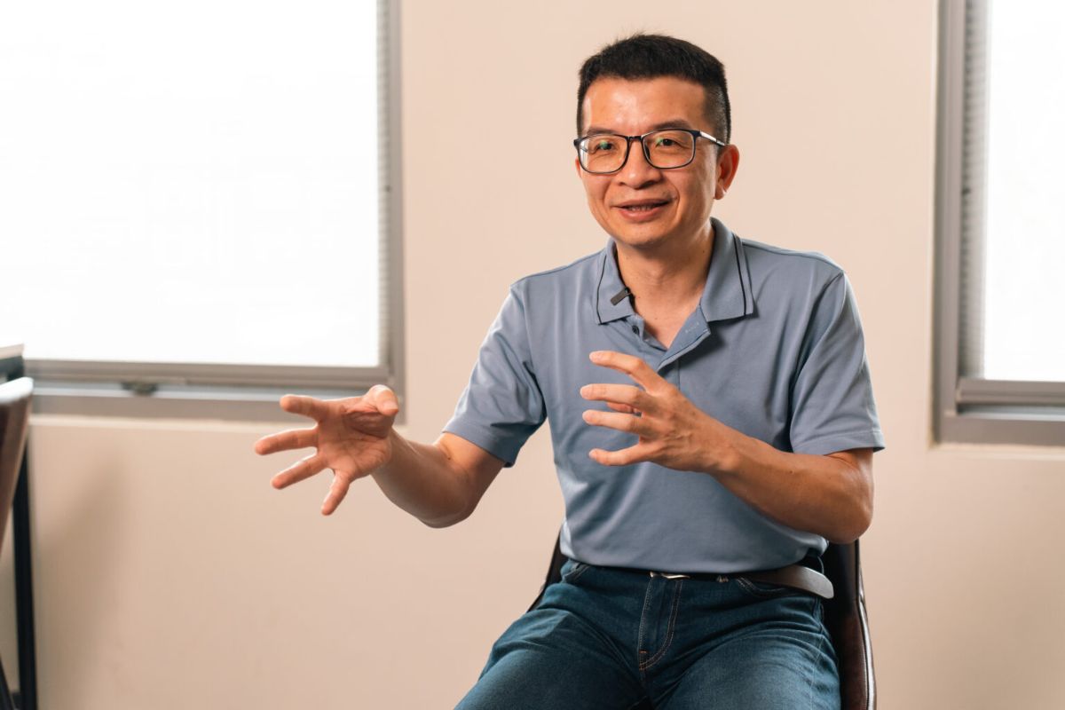 From cold-calling experts to pitching research like a startup product, NYCU students cultivate essential professional skills—initiative, resilience, and bilingual communication—equipping them to transform academic ideas into tangible social contributions​ © NYCU Elite