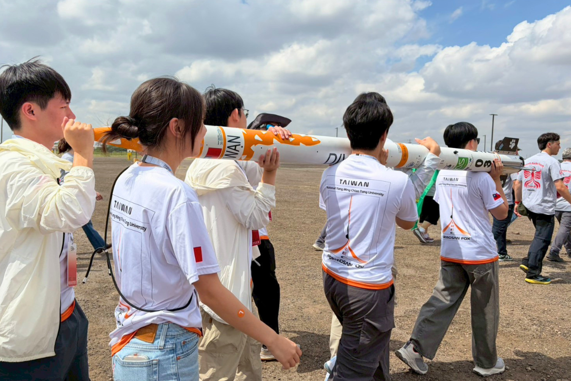 The Formosan Fox team transports its rocket to the launch site at the 2026 IREC.